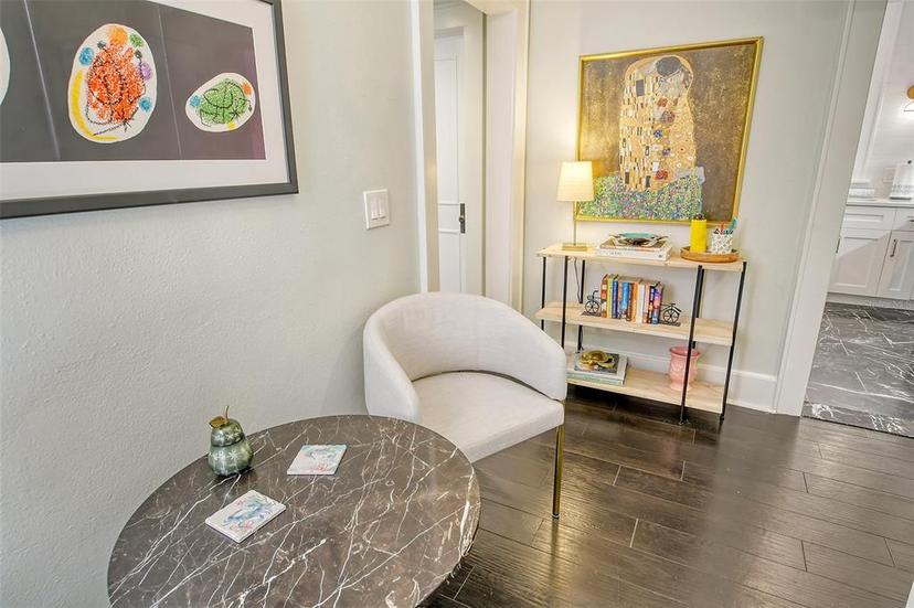 Picture of 1221 N Palm Avenue Unit 305, Sarasota FL 34236