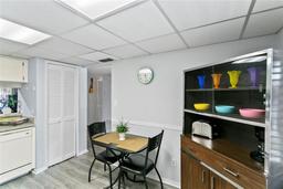 Picture of 15 Escondido Circle Unit 141, Altamonte Springs, FL 32701