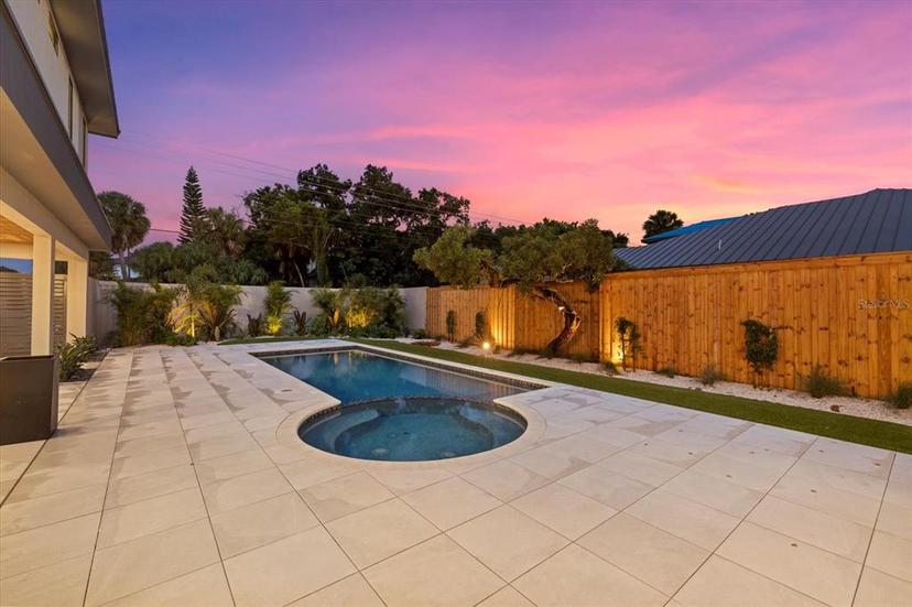 Picture of 1559 Bay Road, Sarasota FL 34239