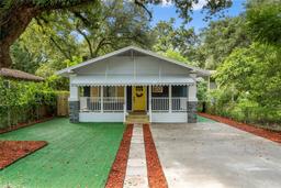 Picture of 807 E Genesee Street, Tampa, FL 33603