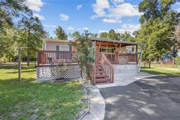 Picture of 590 SW Utah Street, Fort White, FL 32038