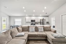 Picture of 102 Eagle Summit Drive, Ruskin, FL 33570