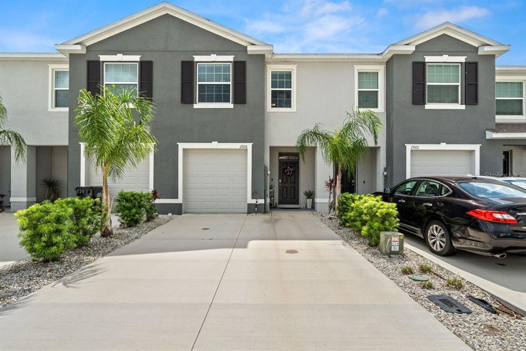 Picture of 2926 Suncoast Plains Drive, Odessa, FL 33556