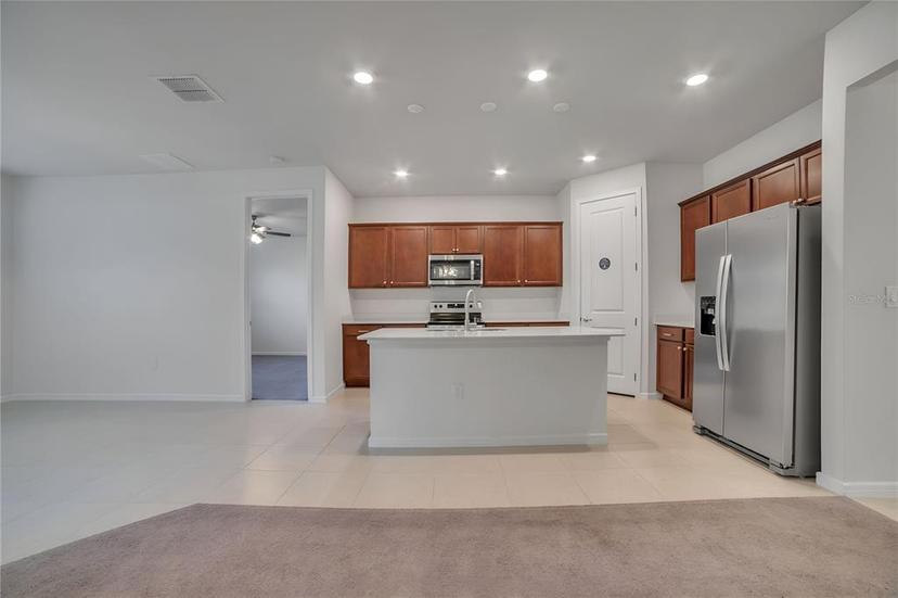 Picture of 6403 Bradford Woods Drive, Zephyrhills FL 33542