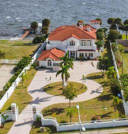 Picture of 3415 S Washington Avenue, Titusville, FL 32780