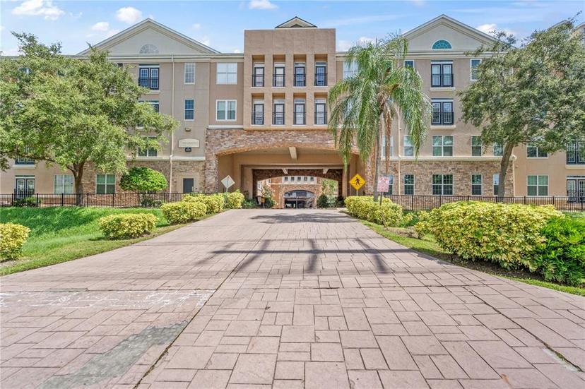 Picture of 4221 W Spruce Street Unit 2429, Tampa FL 33607