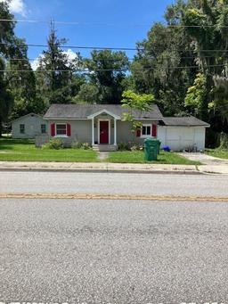 Picture of 612 E Plymouth Avenue, Deland, FL 32724