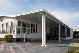 Picture of 209 York Cottage Drive, Haines City, FL 33844