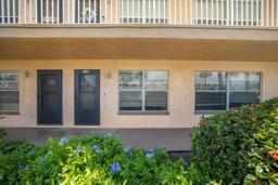 Picture of 6400 46Th Avenue N Unit 102, Kenneth City, FL 33709