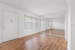 Picture of 5080 Locust Street Ne Unit 329, St Petersburg, FL 33703