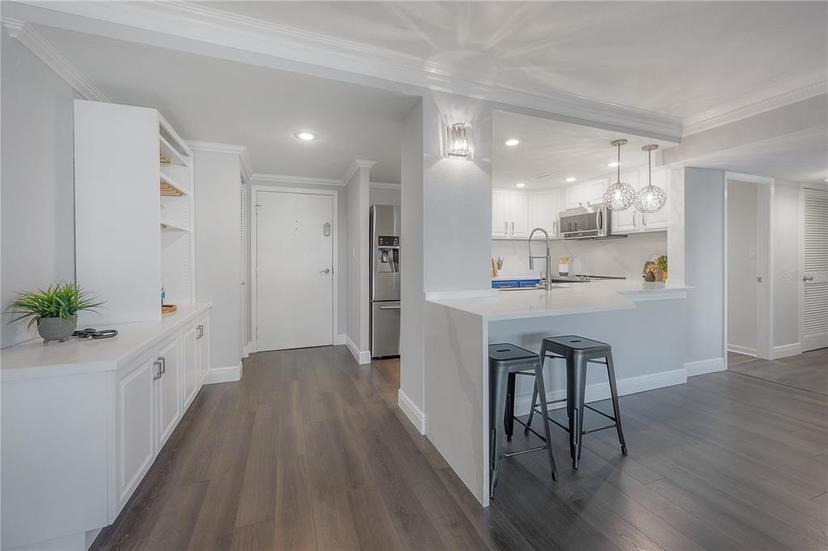 Picture of 4141 Bayshore Boulevard Unit 1003, Tampa FL 33611
