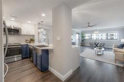 Picture of 4141 Bayshore Boulevard Unit 1003, Tampa, FL 33611