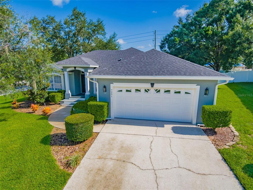 Picture of 7291 Remington Oaks Drive, Lakeland, FL 33810