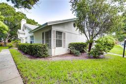 Picture of 2727 Featherstone Drive Unit 2727, Holiday, FL 34691