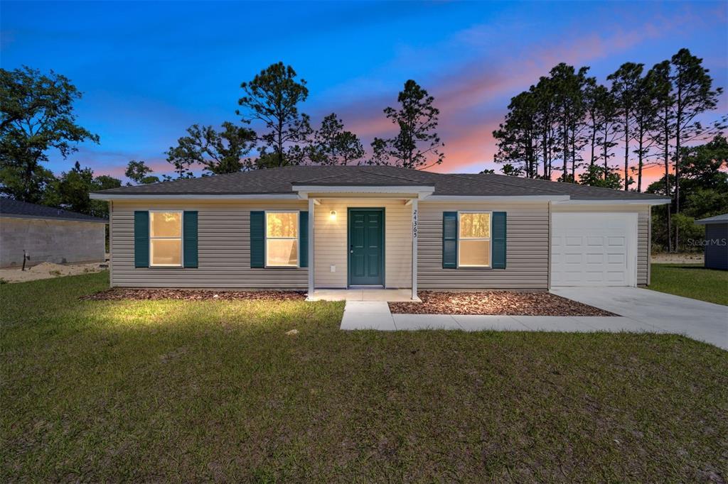 Picture of 24227 NW Geranium Avenue, Dunnellon, FL 34431