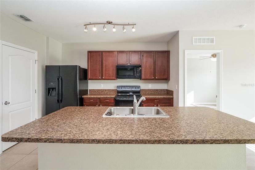 Picture of 1593 Diamond Loop Drive, Kissimmee FL 34744