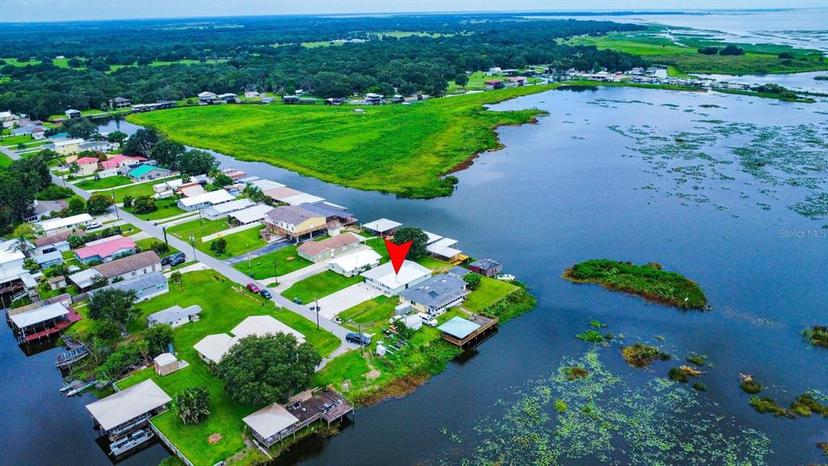 Picture of 1909 Shady Lane Drive, Lake Wales FL 33898