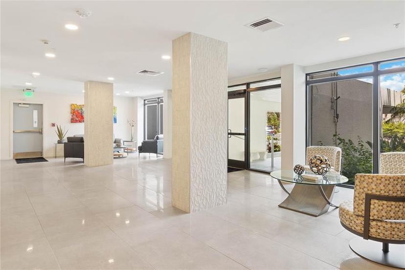 Picture of 4822 Ocean Boulevard Unit 4D, Sarasota FL 34242