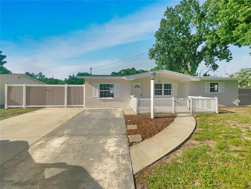 Picture of 229 Maple Avenue, Palm Harbor FL 34684