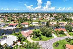 Picture of 42 Waterford Drive, Englewood, FL 34223