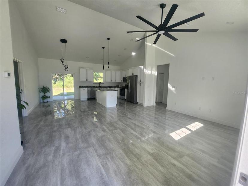 Picture of 14382 SE 34 Court, Summerfield FL 34491