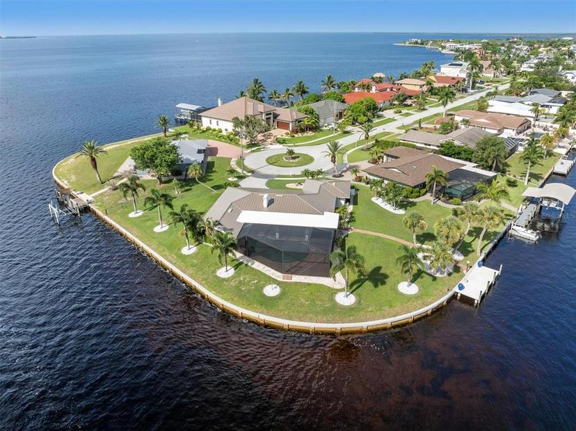Picture of 374 Severin Road Se, Port Charlotte FL 33952