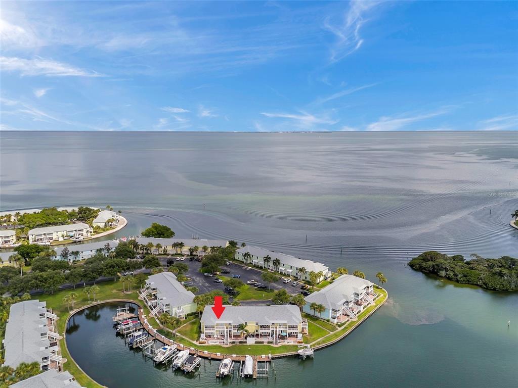 Picture of 5257 Beach Drive Se Unit D, St Petersburg, FL 33705