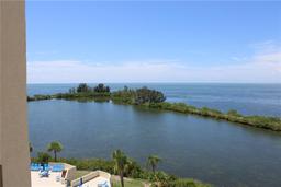 Picture of 6009 Sea Ranch Drive Unit 705, Hudson, FL 34667