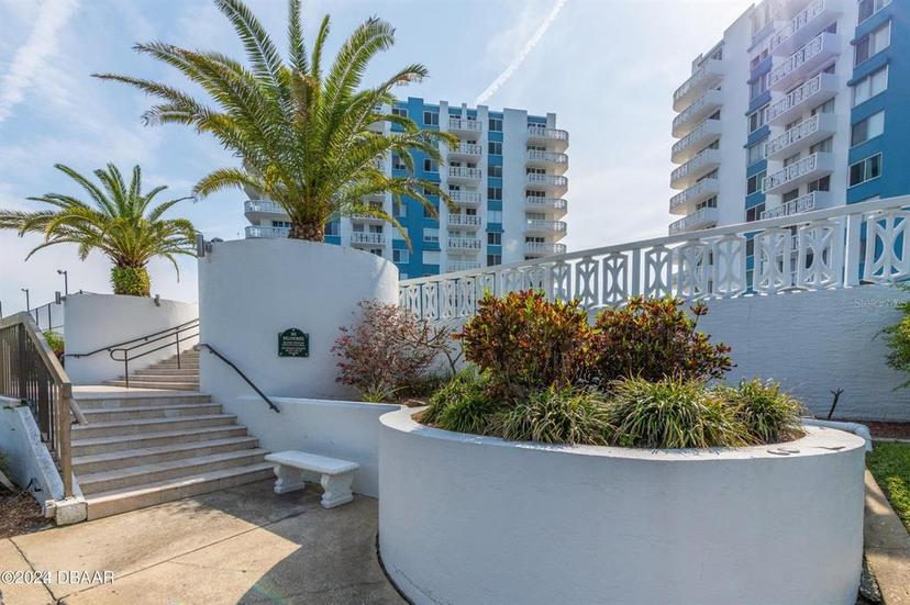 Picture of 935 N Halifax Avenue Unit 907, Daytona Beach FL 32118