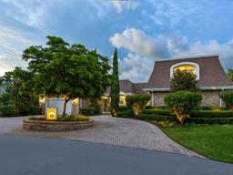 Picture of 815 Tropical Circle, Sarasota, FL 34242