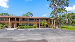 Picture of 8 Quails Run Boulevard Unit 6, Englewood, FL 34223