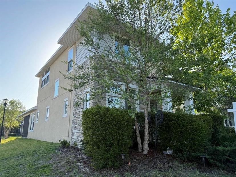 Picture of 6013 Caldera Ridge Drive, Lithia FL 33547