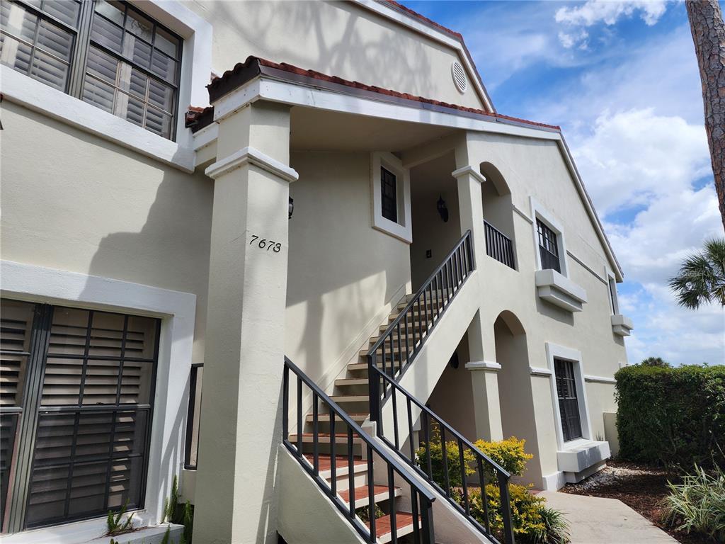 Picture of 7673 Fairway Woods Drive Unit 706, Sarasota, FL 34238