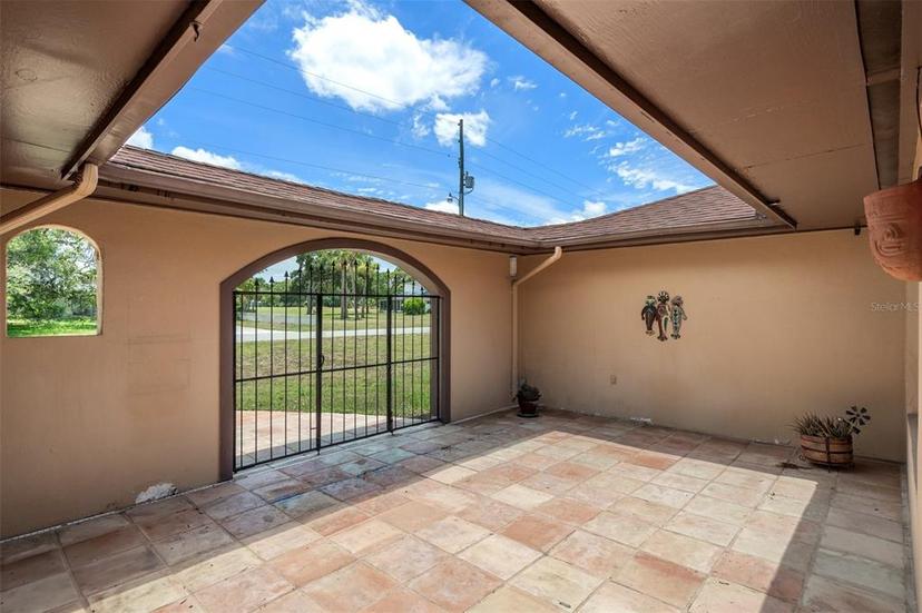 Picture of 25 N Country Club Drive, Crystal River FL 34429