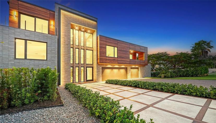 Picture of 2945 Pyrula Drive, Longboat Key FL 34228