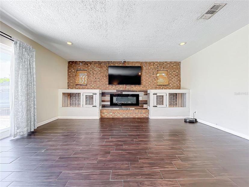Picture of 33 S Ortman Drive, Orlando FL 32805