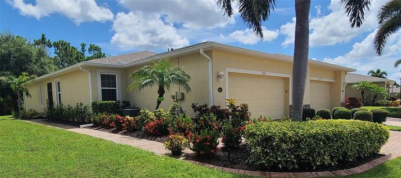 Picture of 13524 Abercrombie Drive, Englewood FL 34223