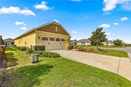 Picture of 9818 SW 99Th Loop, Ocala, FL 34481