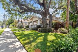 Picture of 2010 W Dekle Avenue, Tampa, FL 33606
