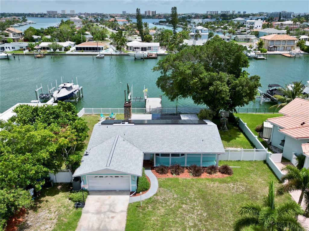 Picture of 11600 7Th Street E, Treasure Island, FL 33706