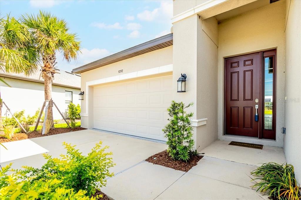 Picture of 9292 Tequila Sunrise Dr, Sarasota, FL 34241