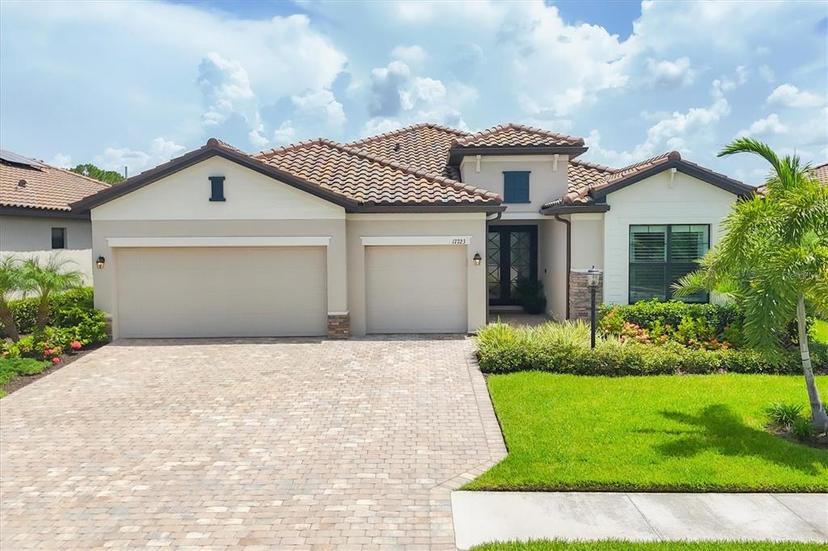 Picture of 17723 Polo Trail, Bradenton FL 34211