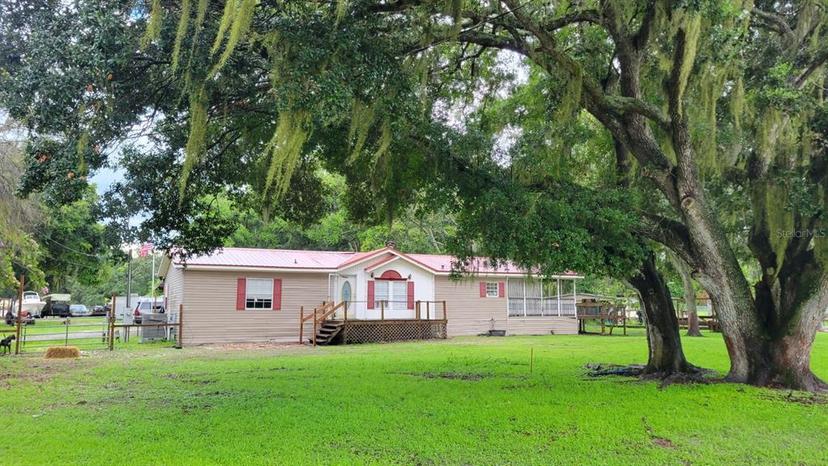 Picture of 16180 Boyette Road