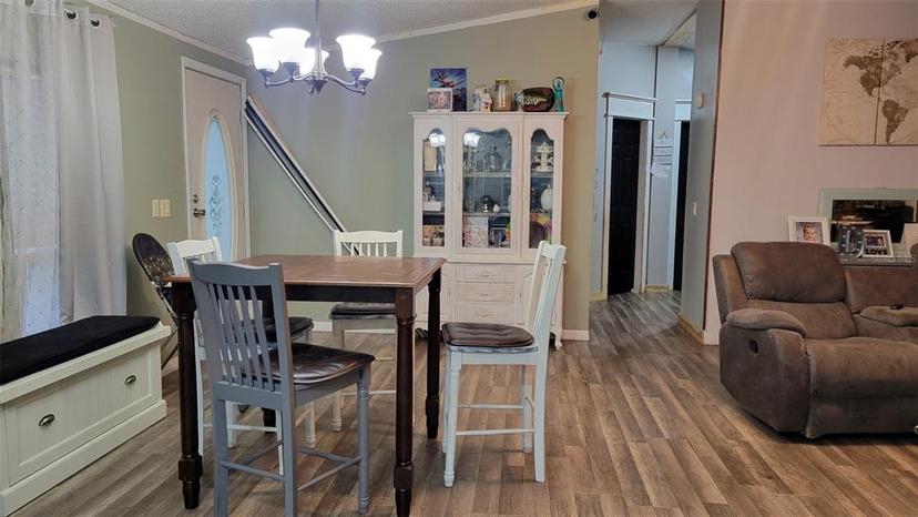 Picture of 16180 Boyette Road