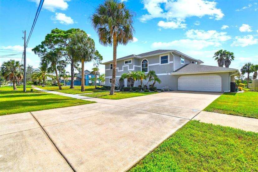 Picture of 644 Bayshore Drive, Tarpon Springs FL 34689