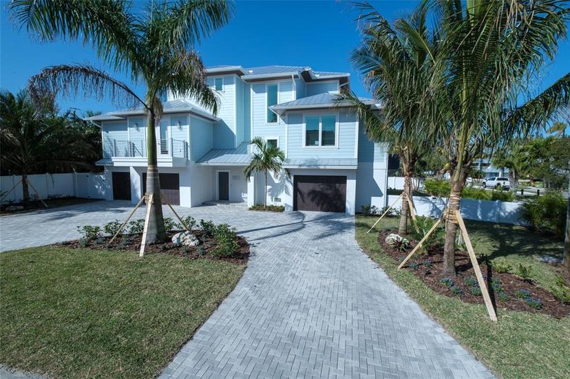 Picture of 3702 5Th Avenue, Holmes Beach FL 34217