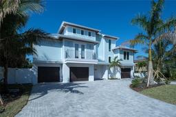 Picture of 3702 5Th Avenue, Holmes Beach, FL 34217