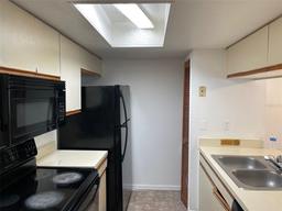 Picture of 2717 N Poinciana Boulevard Unit 179, Kissimmee, FL 34746