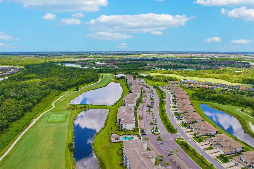 Picture of 17704 Gawthrop Drive Unit 402, Bradenton FL 34211