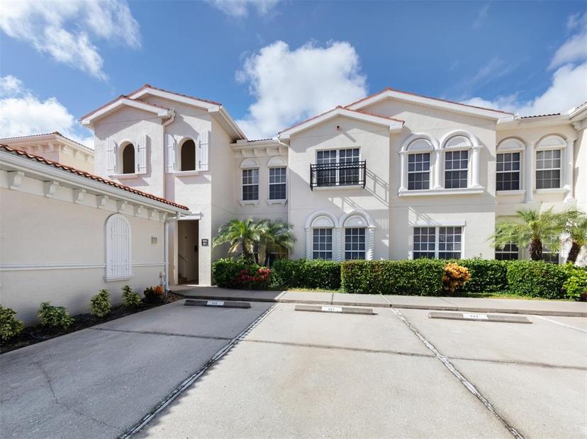Picture of 501 Ravinia Circle Unit 501, Venice FL 34292